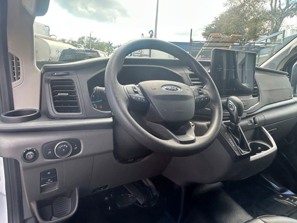 Certified 2024 Ford Transit 350 Low Roof image 31