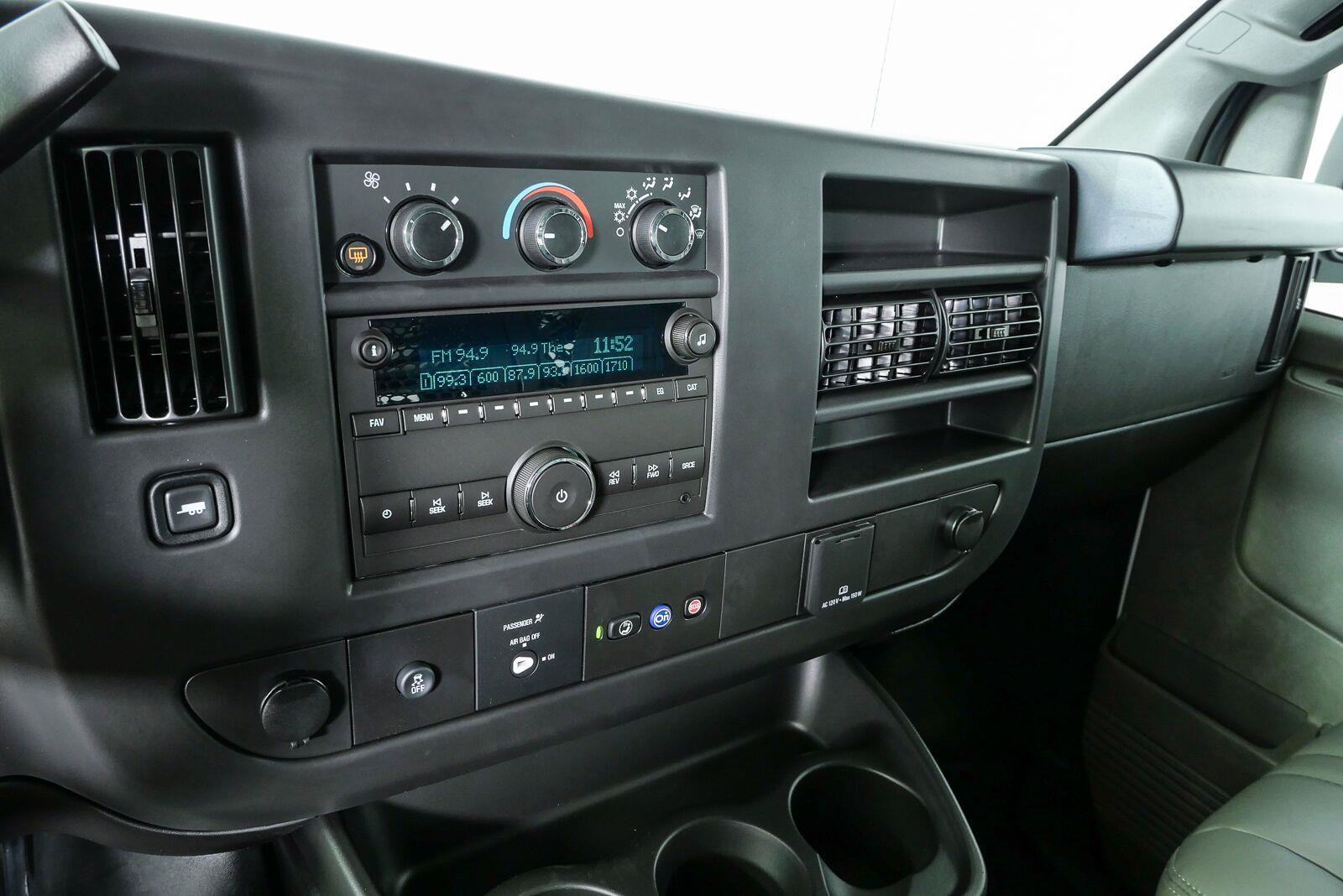 New 2025 GMC Savana 2500 w/ Driver Convenience Package RWD image 11