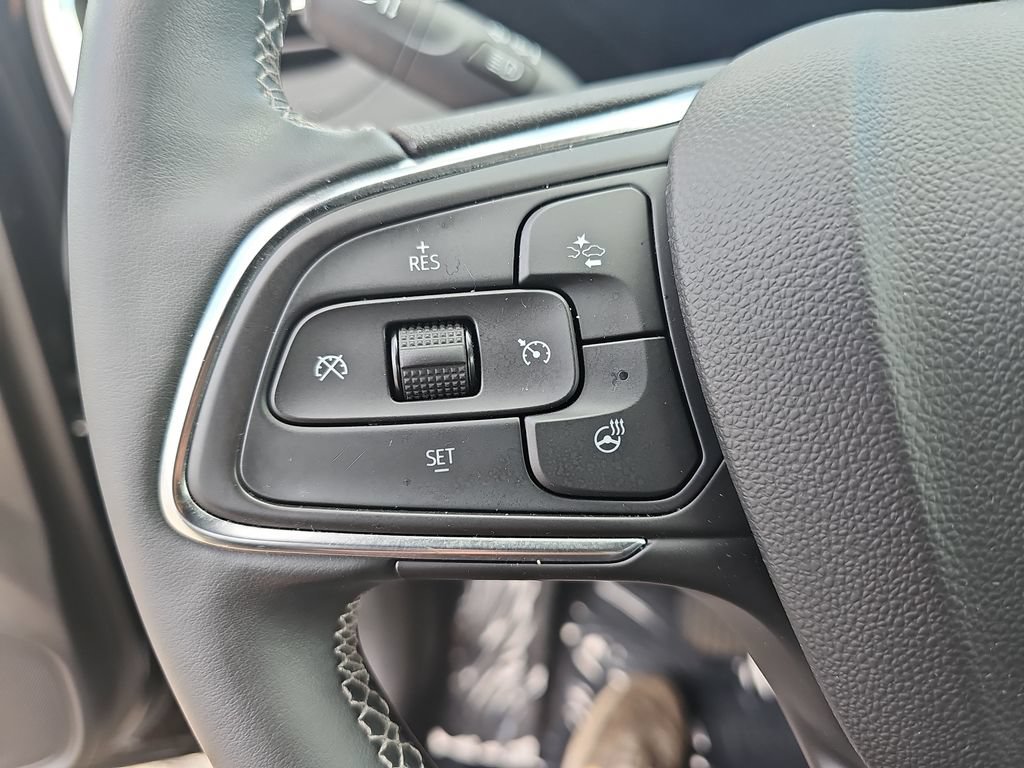 Used 2024 Buick Encore GX Preferred w/ Comfort Package AWD/4WD image 21
