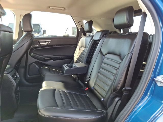 Used 2021 Ford Edge SEL image 19