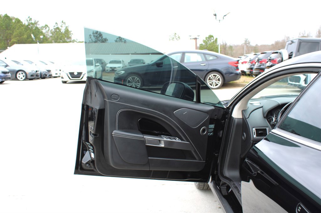 Used 2012 Aston Martin Rapide image 50