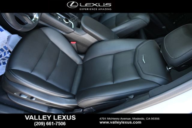 Used 2022 Cadillac XT6 Luxury FWD image 18