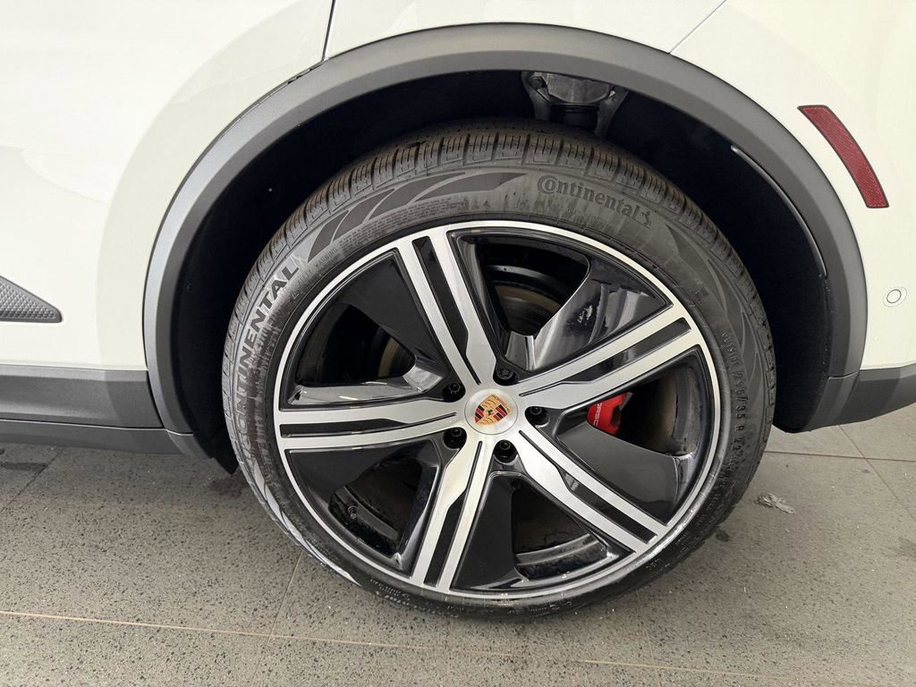 New 2026 Porsche Macan 4S Electric AWD/4WD image 11