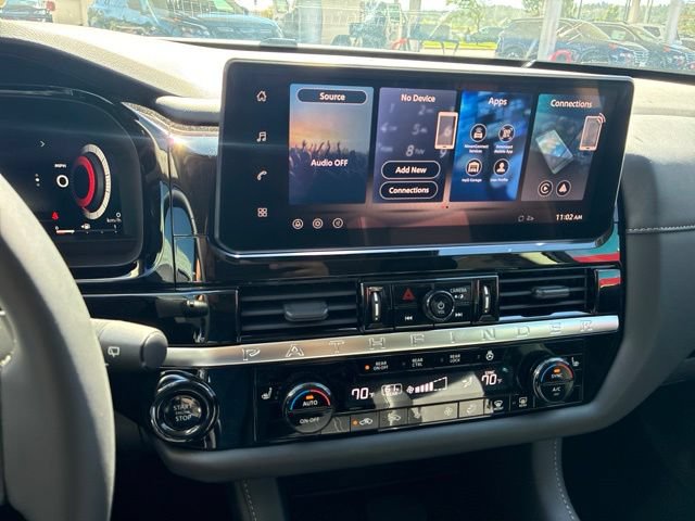 New 2026 Nissan Pathfinder SL AWD/4WD image 11