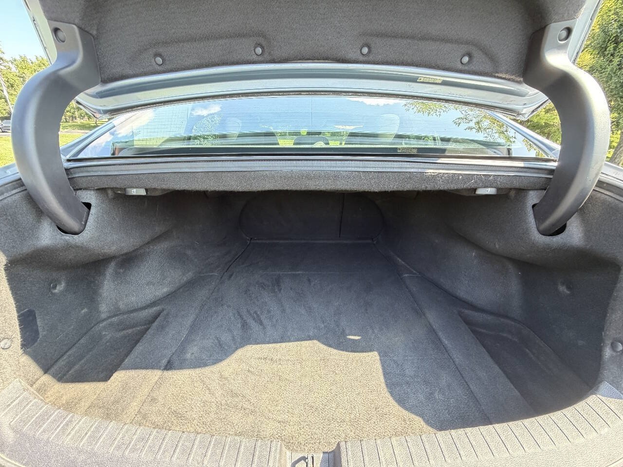 Used 2016 Acura TLX w/ Technology Package FWD image 10