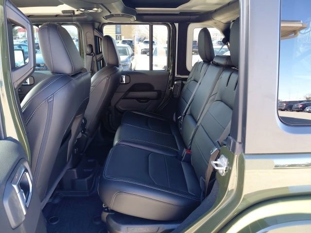 Used 2023 Jeep Wrangler Unlimited Sahara w/ Cold Weather Group image 24