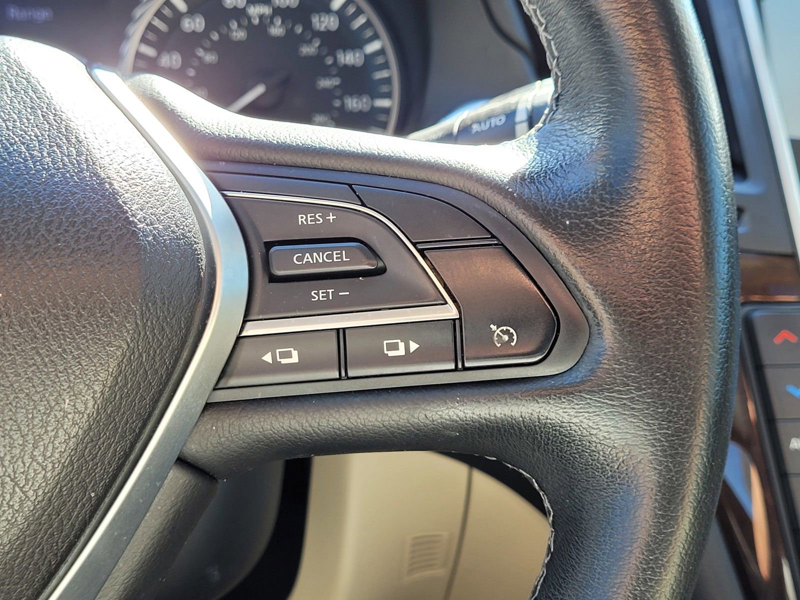 Used 2019 INFINITI Q50 Luxe w/ Essential Package (3.0T Luxe) image 21