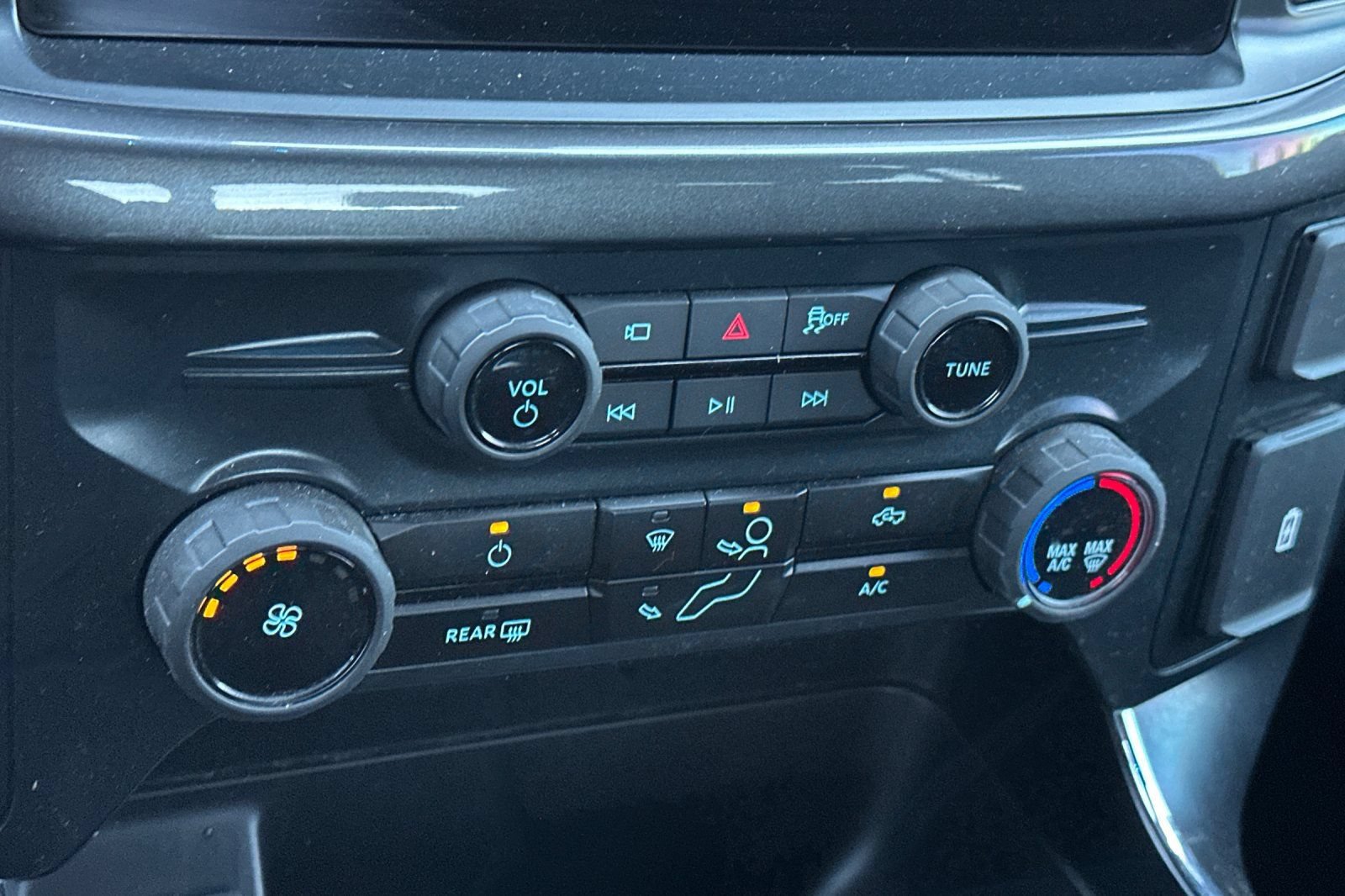 Used 2025 Ford F150 STX RWD image 18