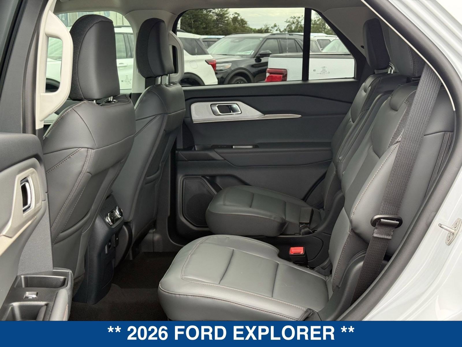 New 2026 Ford Explorer Active w/ Active Comfort Package RWD image 16