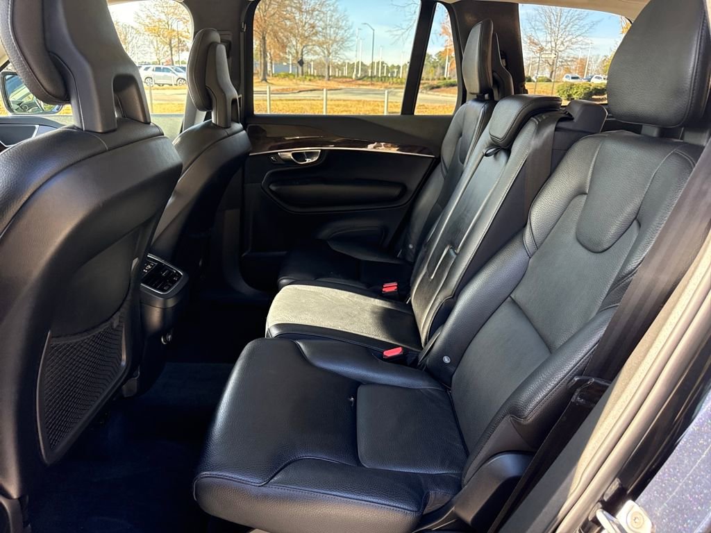 Used 2016 Volvo XC90 T6 Momentum w/ Momentum Plus Package image 26