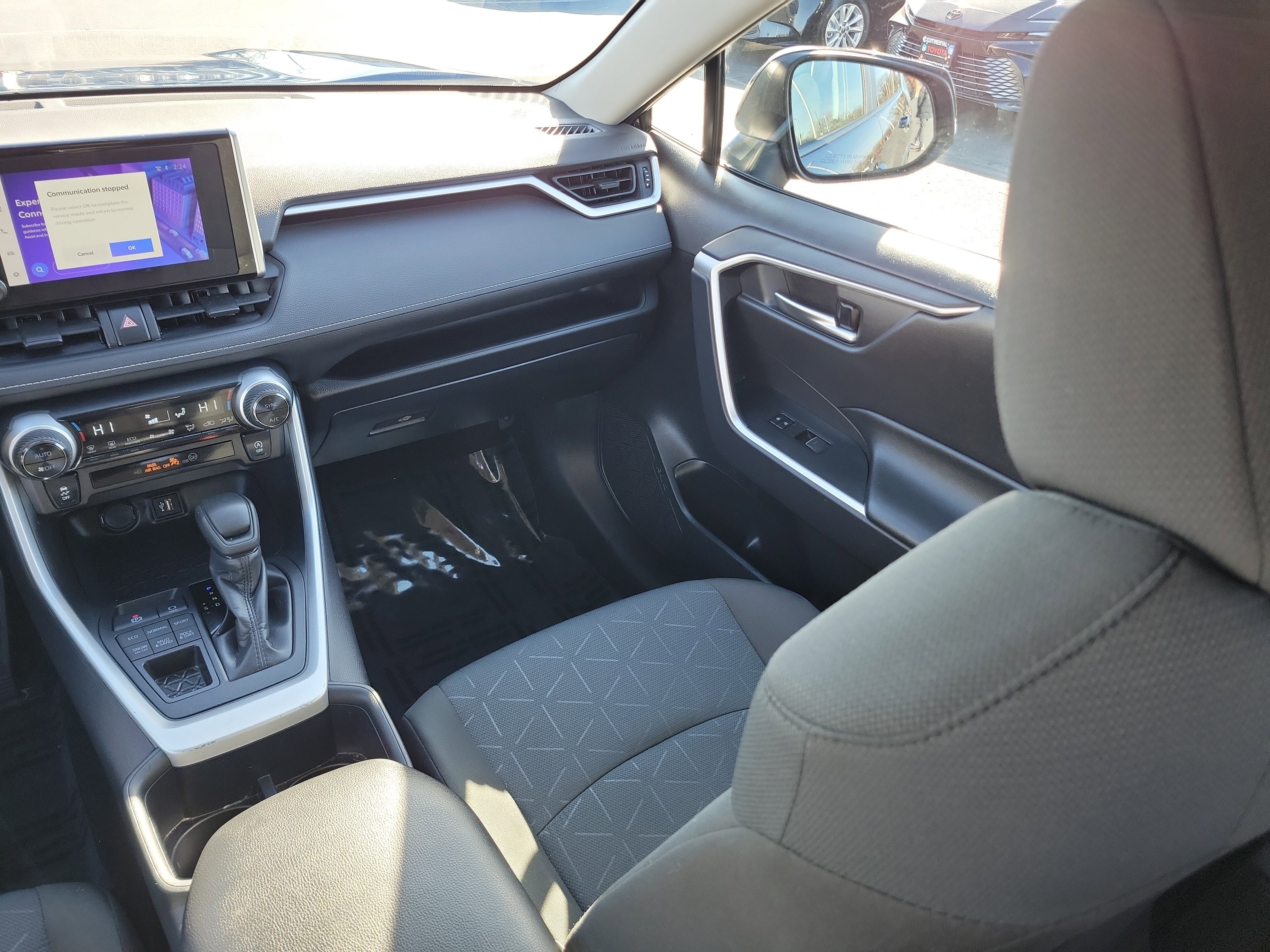 Certified 2025 Toyota RAV4 XLE image 25