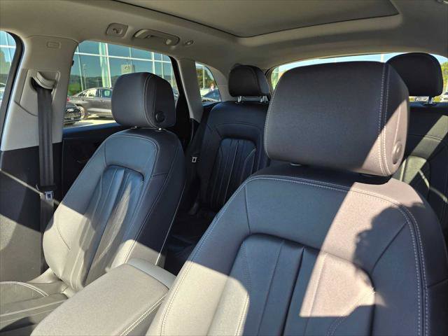 Used 2023 Audi Q5 2.0T Premium Plus w/ Premium Plus Package image 23