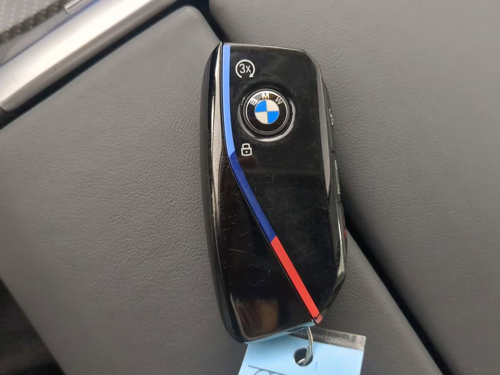 Used 2024 BMW X7 M60i w/ Executive Package image 37