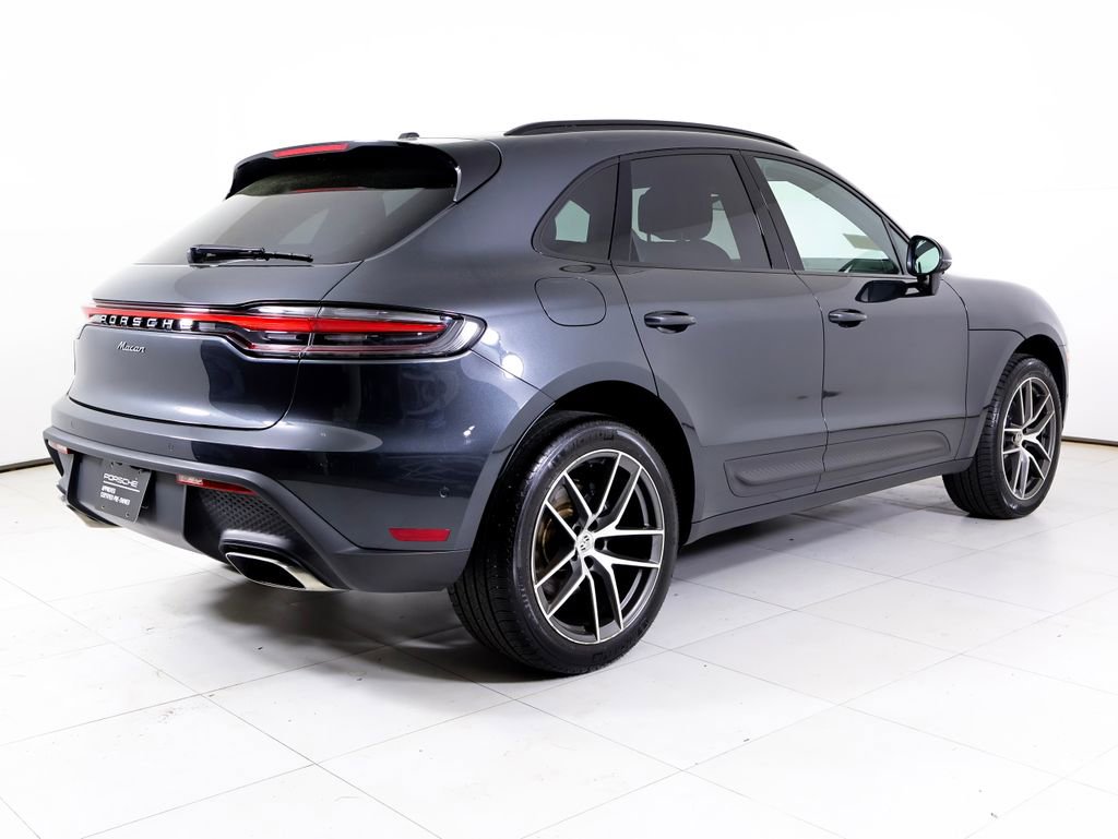 Certified 2023 Porsche Macan AWD/4WD image 26