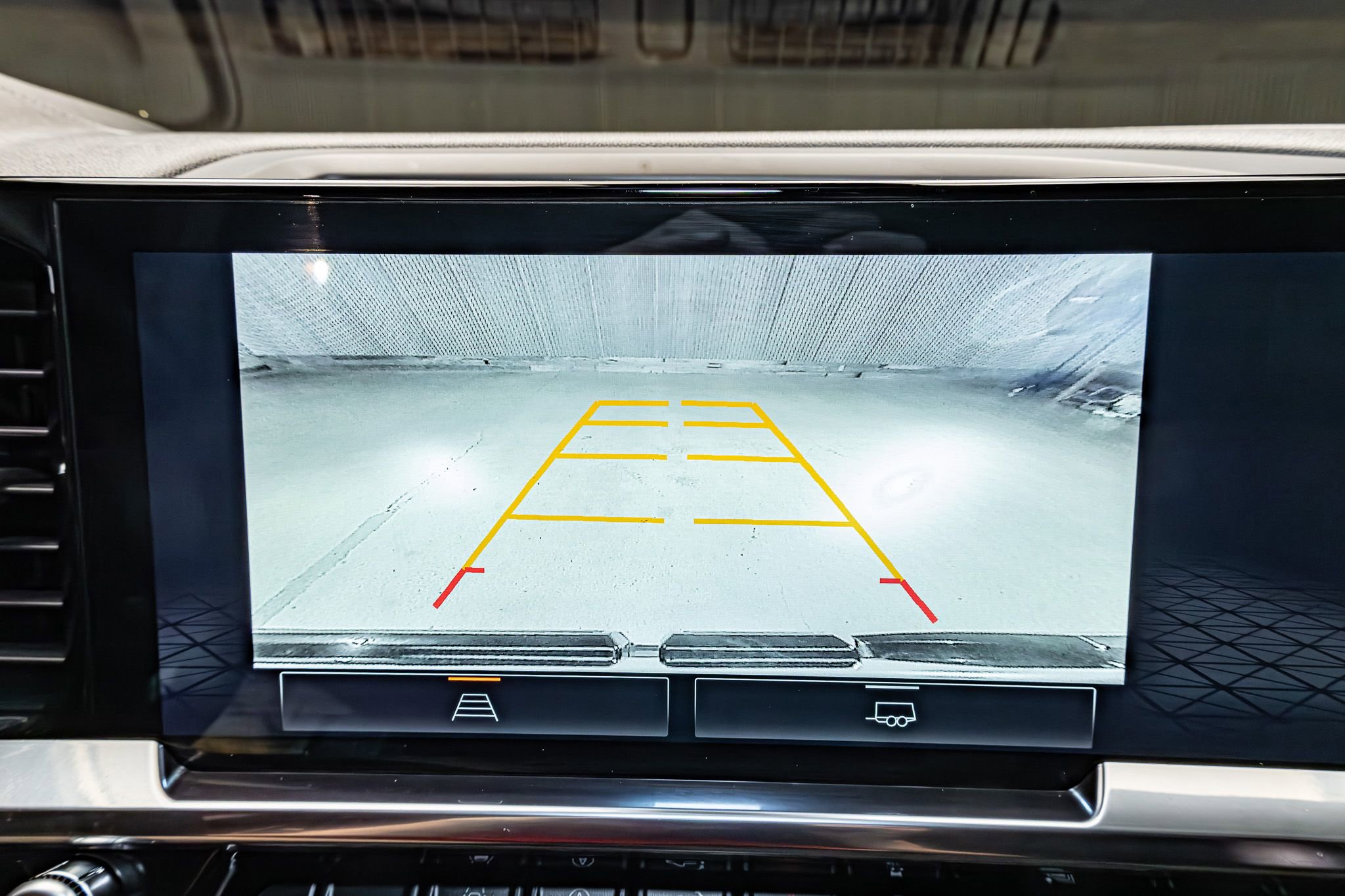 Used 2025 GMC Sierra 1500 Elevation image 18