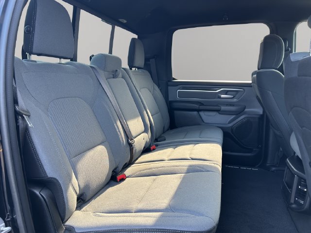 Used 2021 RAM 1500 Big Horn AWD/4WD image 25