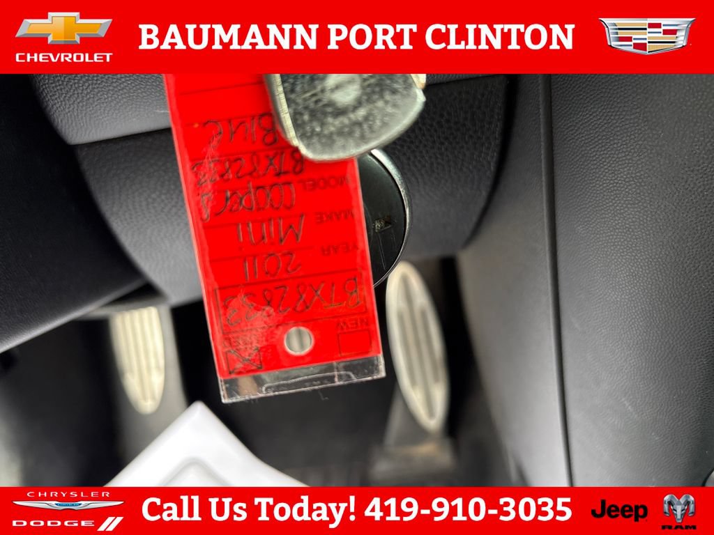 Used 2011 MINI Cooper S FWD image 25