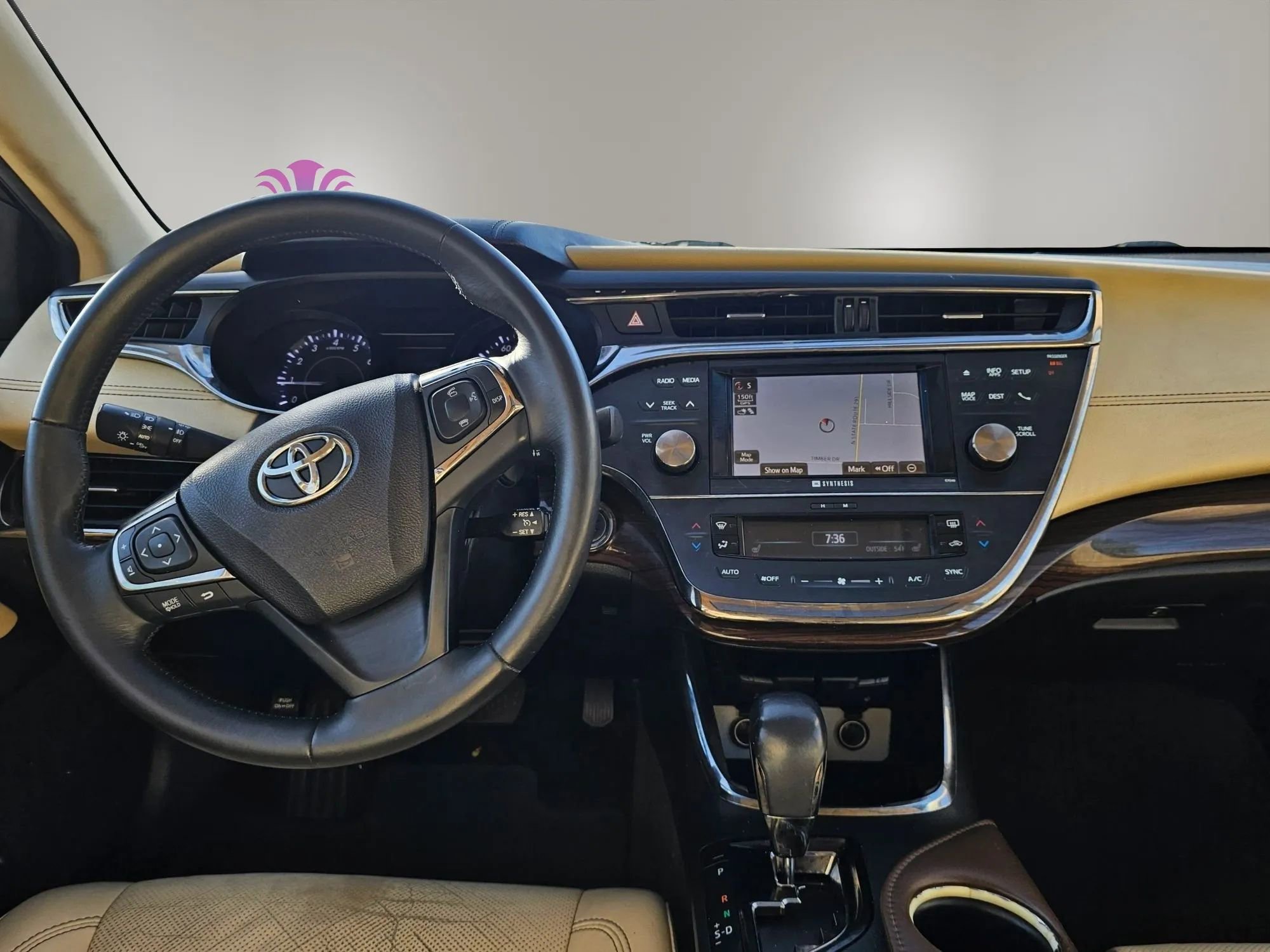 Used 2014 Toyota Avalon Limited FWD image 23