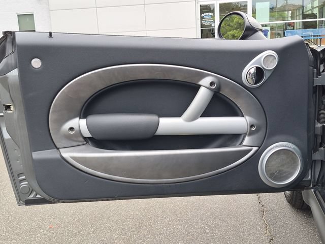 Used 2004 MINI Cooper S FWD image 19