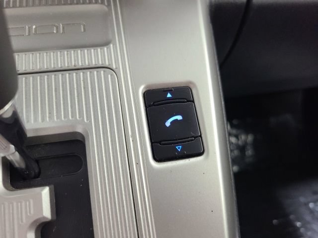 Used 2008 Scion xB FWD image 25
