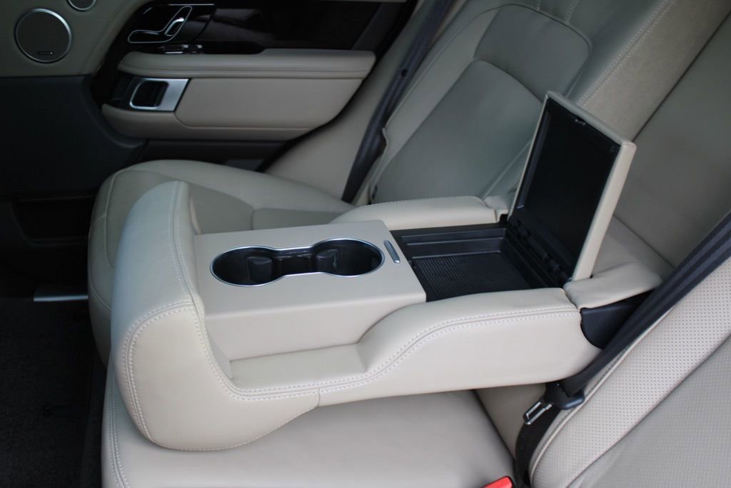 Certified 2022 Land Rover Range Rover P525 Westminster Edition image 37