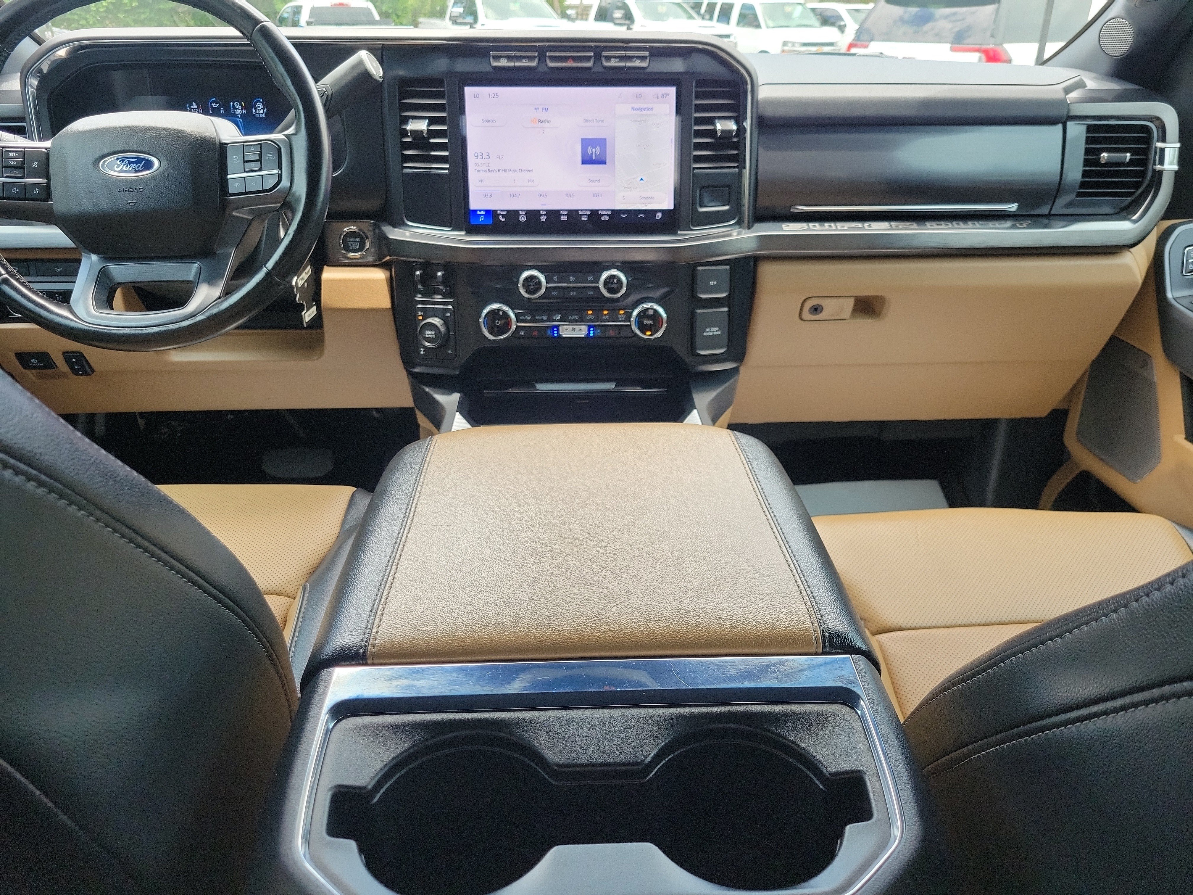 Used 2023 Ford F250 Lariat w/ Sport Appearance Package AWD/4WD image 14