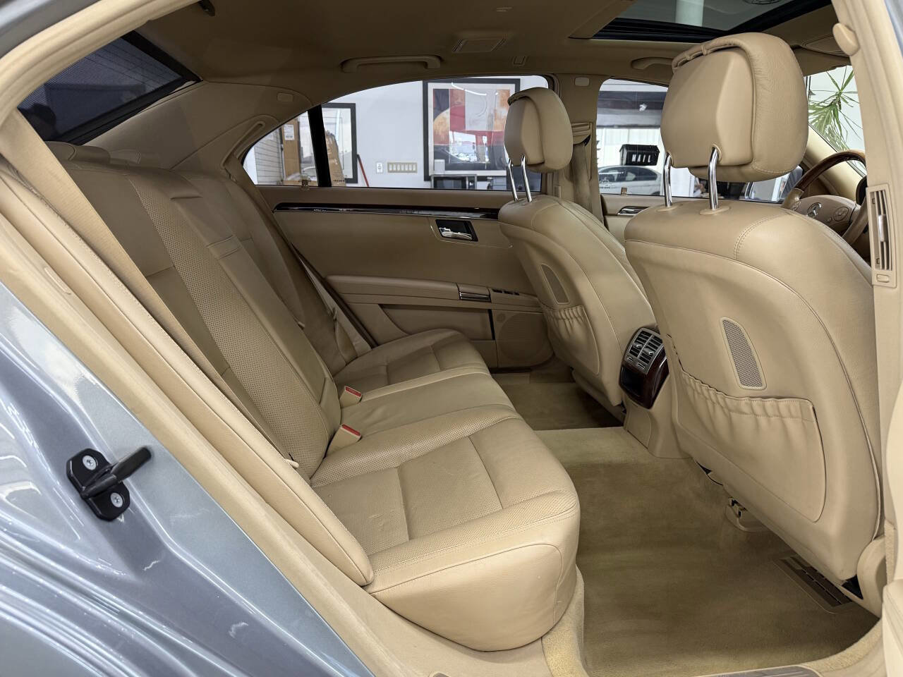 Used 2011 Mercedes-Benz S 550 4MATIC image 15