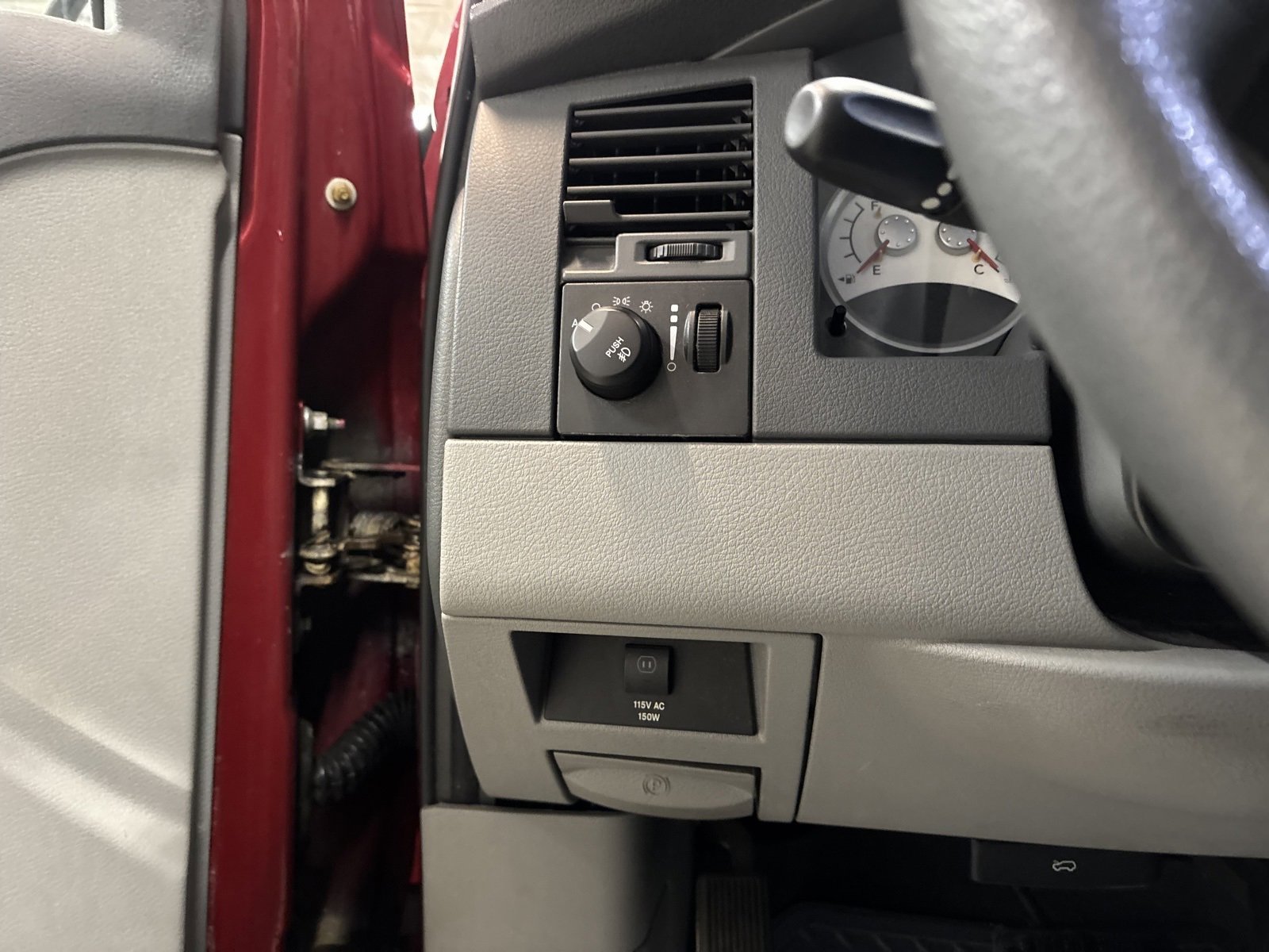 Used 2008 Dodge Durango SLT image 14