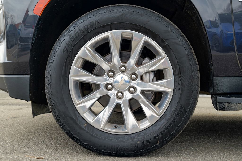 Used 2023 Chevrolet Tahoe Premier AWD/4WD image 15