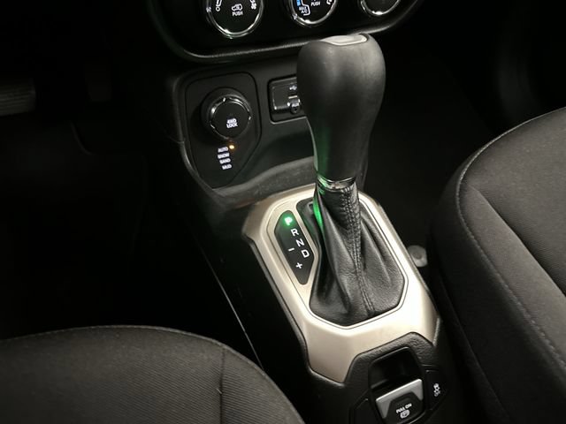 Used 2017 Jeep Renegade Sport w/ Power & Air Group AWD/4WD image 23