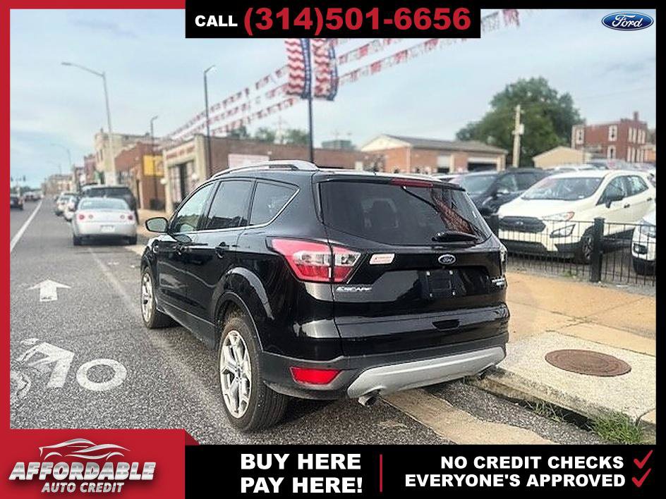 Used 2017 Ford Escape Titanium AWD/4WD image 3