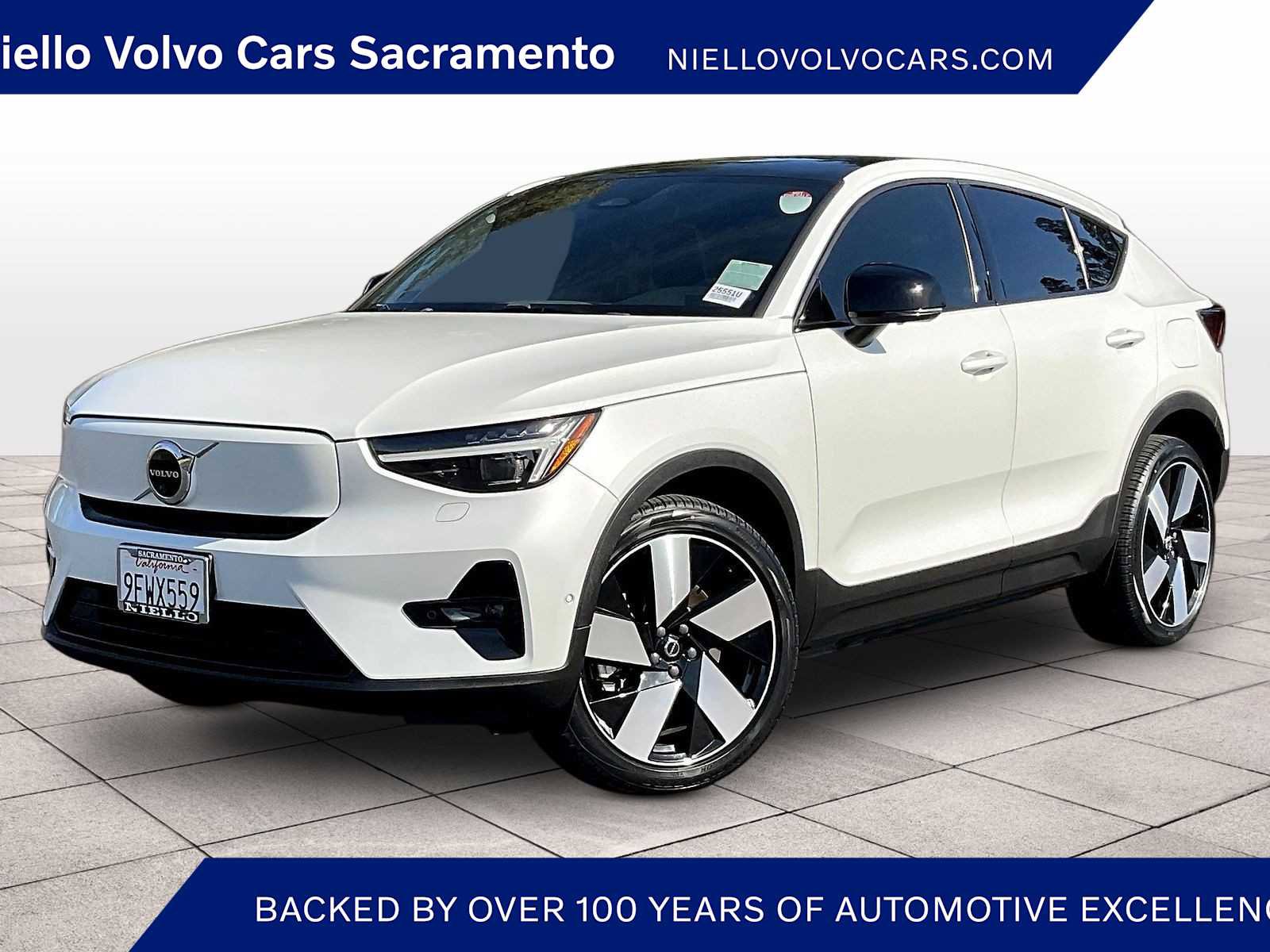 Used 2023 Volvo C40 P8 Recharge Ultimate image 1