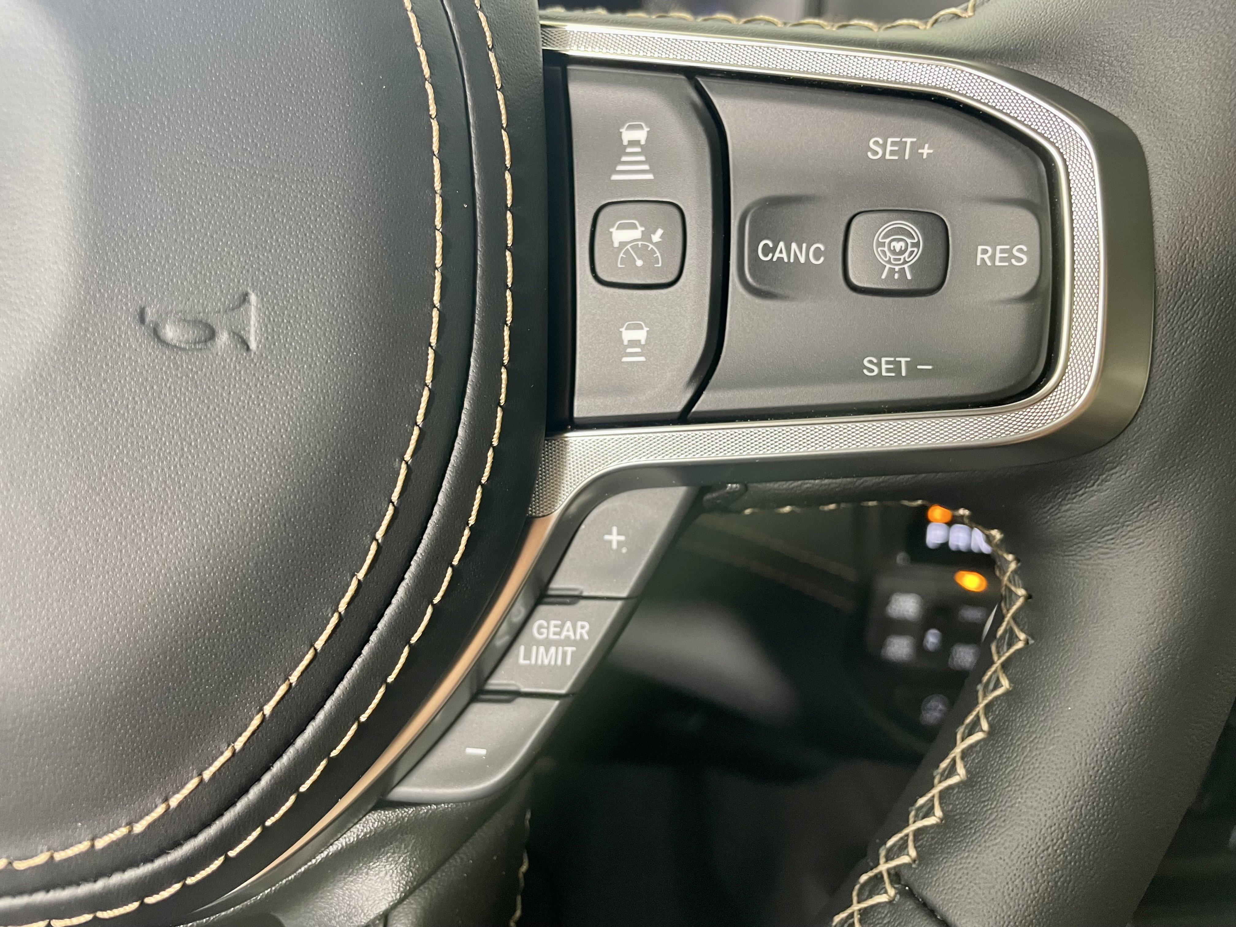 Used 2026 RAM 1500 Tungsten w/ Trailer Tow Group image 16