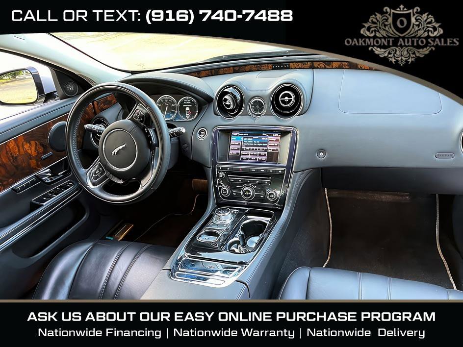 Used 2013 Jaguar XJ RWD image 15