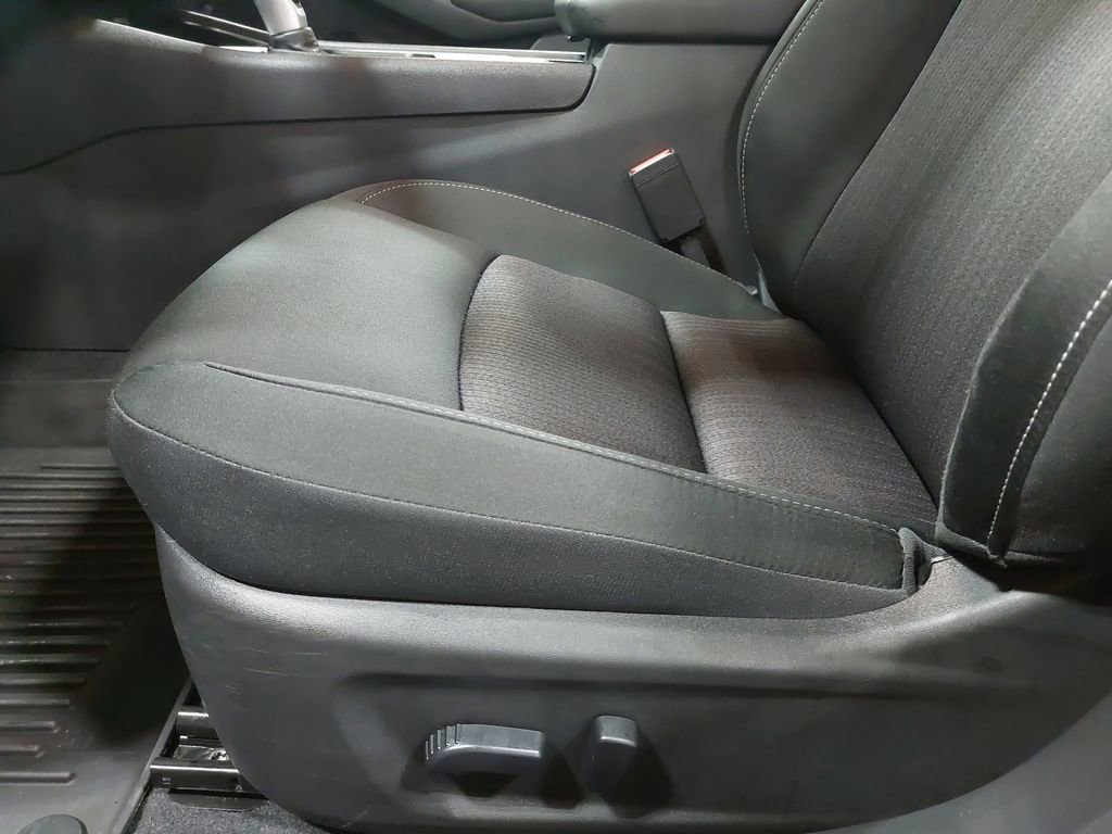 Used 2024 Nissan Altima 2.5 SV image 28