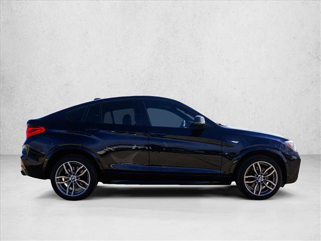 Used 2017 BMW X4 M40i image 4