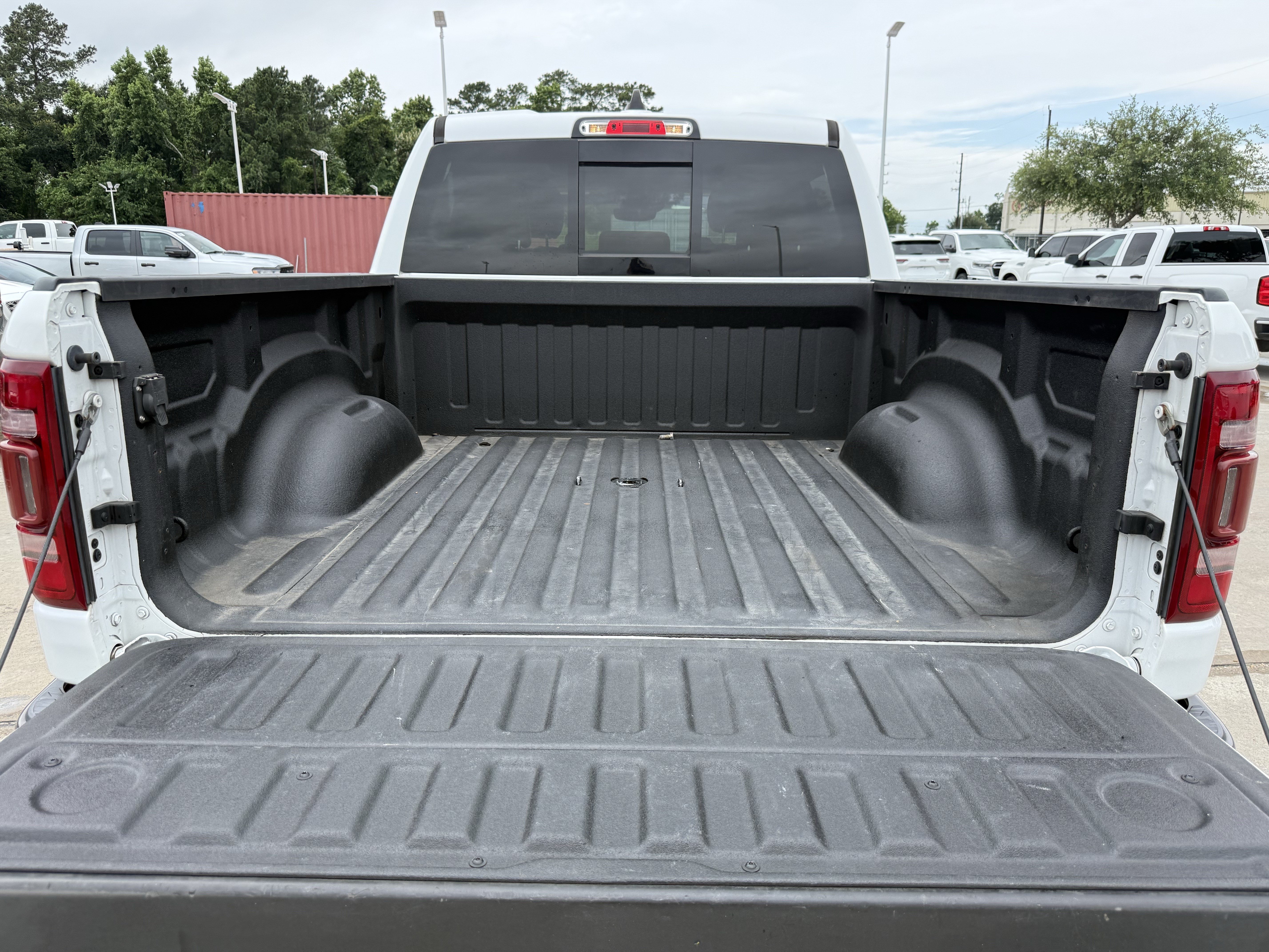 Used 2020 RAM 1500 Limited AWD/4WD image 31