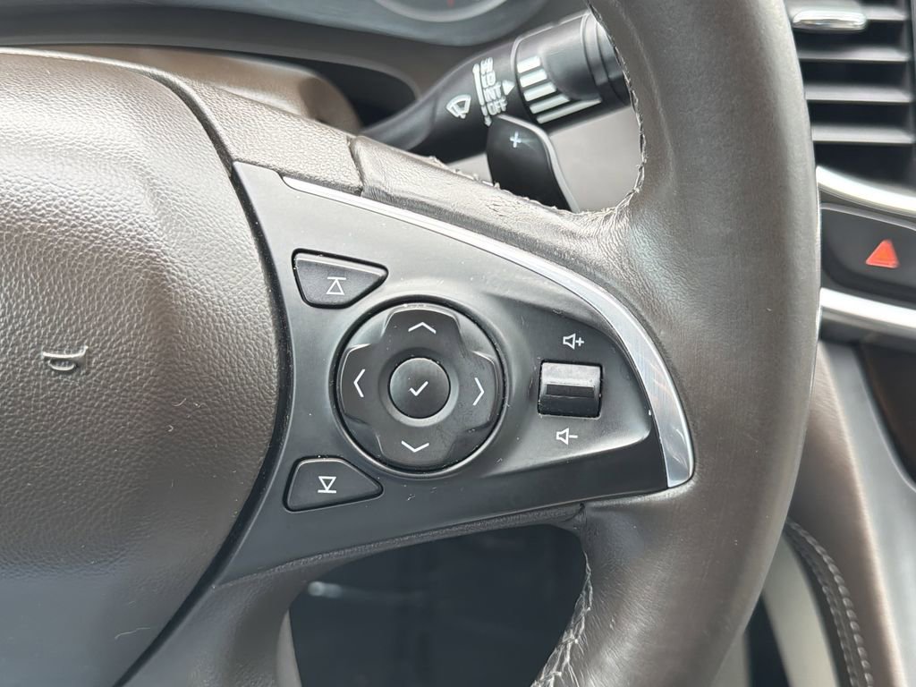 Used 2018 Buick LaCrosse Preferred FWD image 8