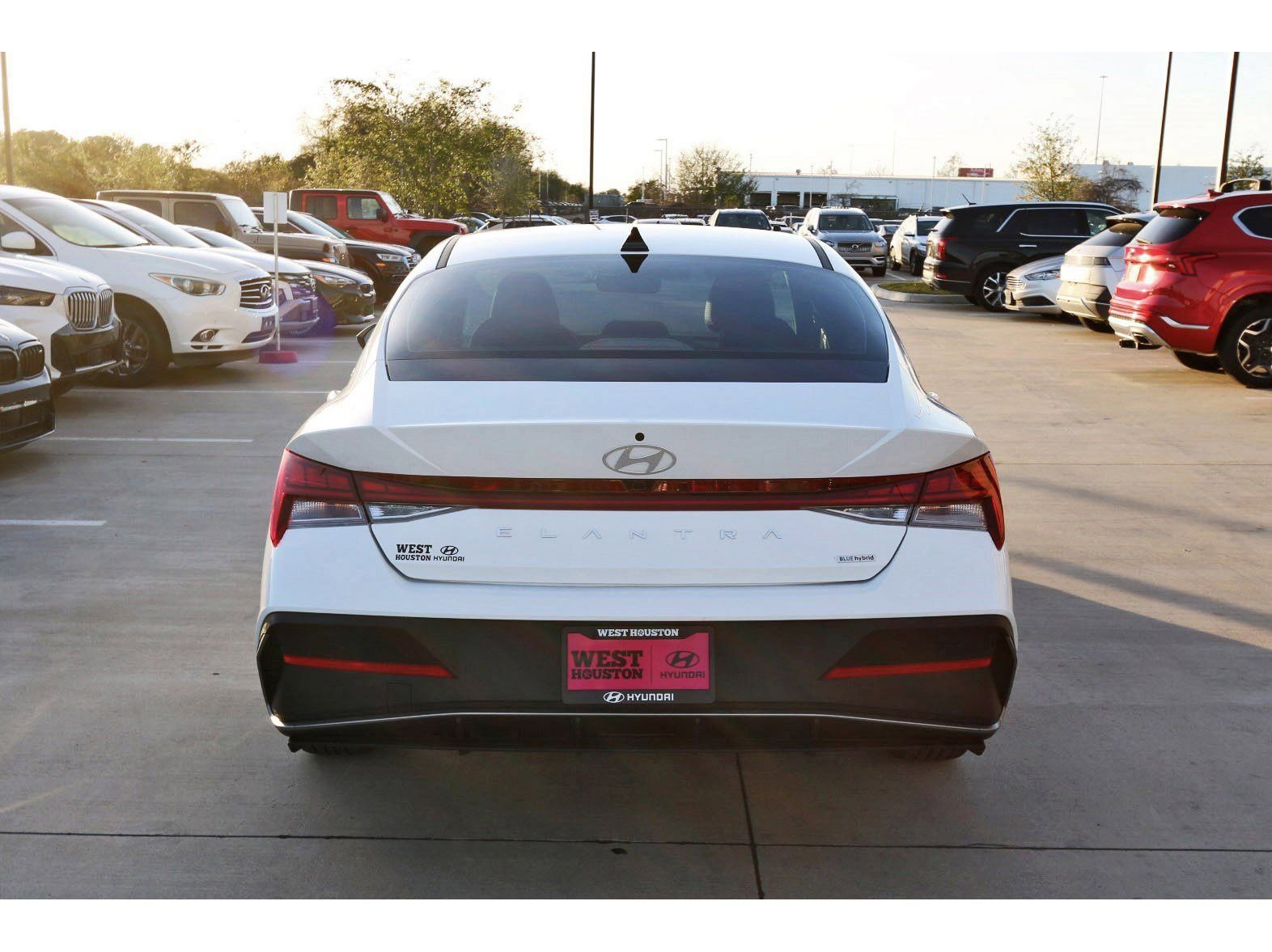 Certified 2025 Hyundai Elantra Blue image 7