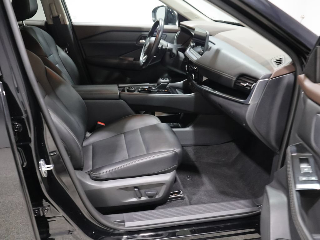 Used 2023 Nissan Rogue SL w/ SL Premium Package AWD/4WD image 19