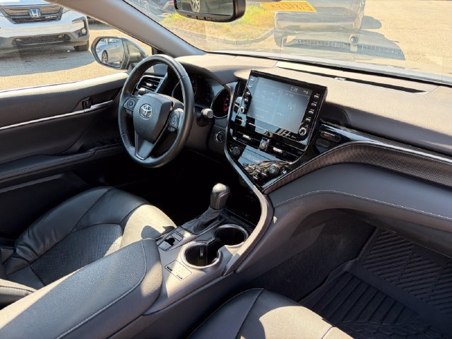 Used 2023 Toyota Camry XSE w/ Cold Weather Package FWD image 29