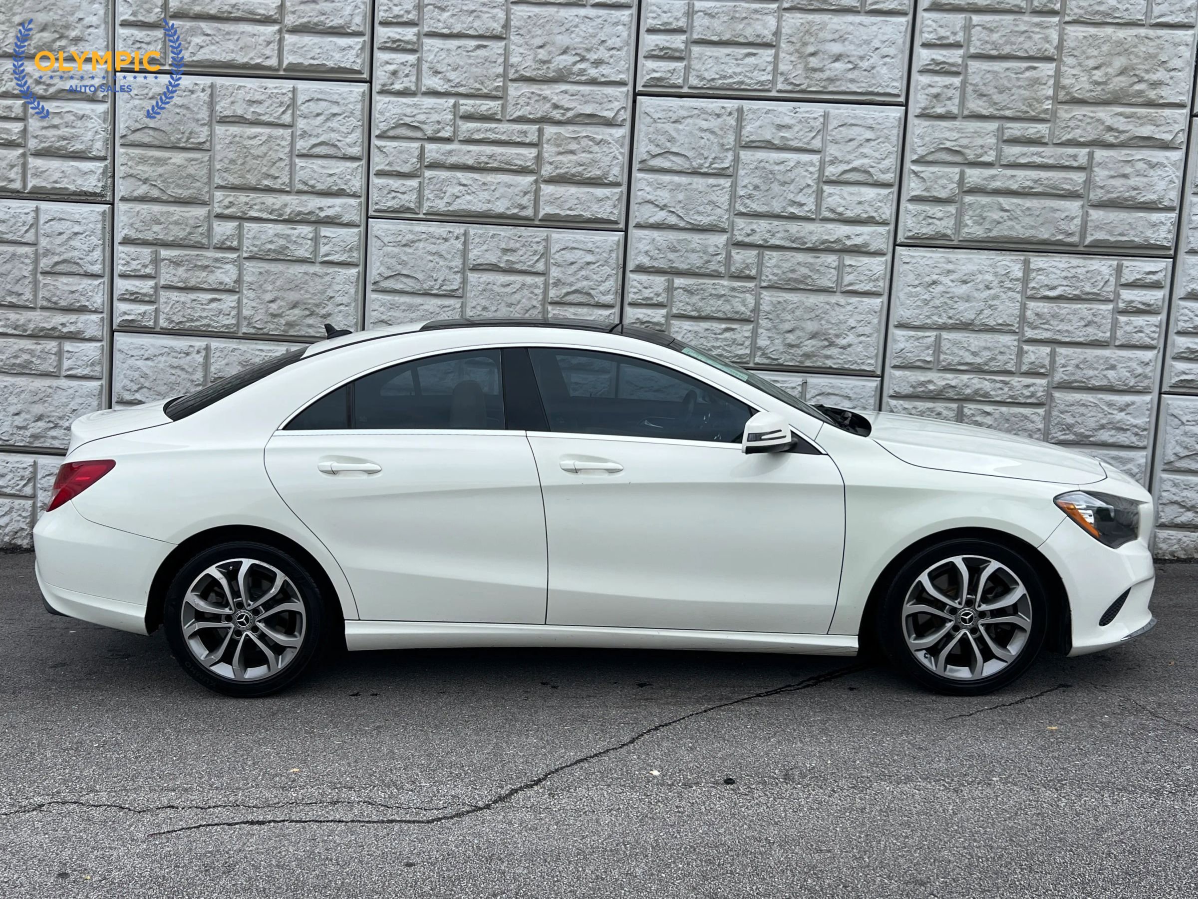 Used 2018 Mercedes-Benz CLA 250 image 8