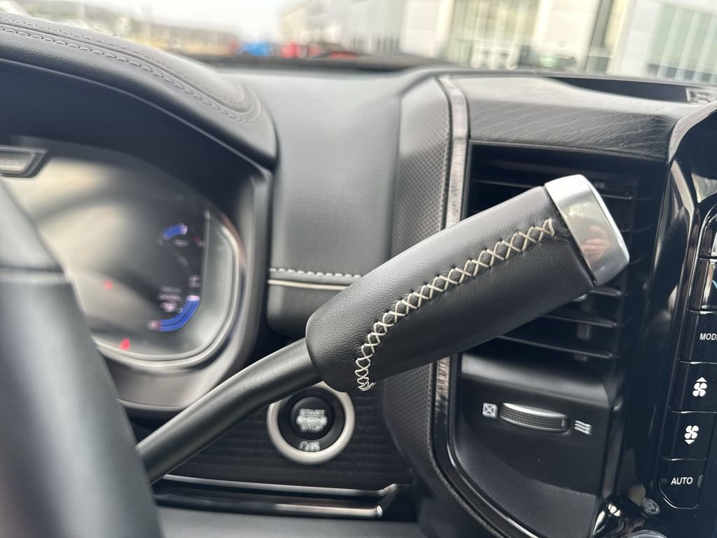 Used 2024 RAM 3500 Limited image 20