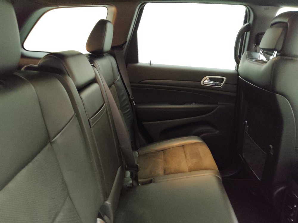 Used 2021 Jeep Grand Cherokee Laredo X AWD/4WD image 19