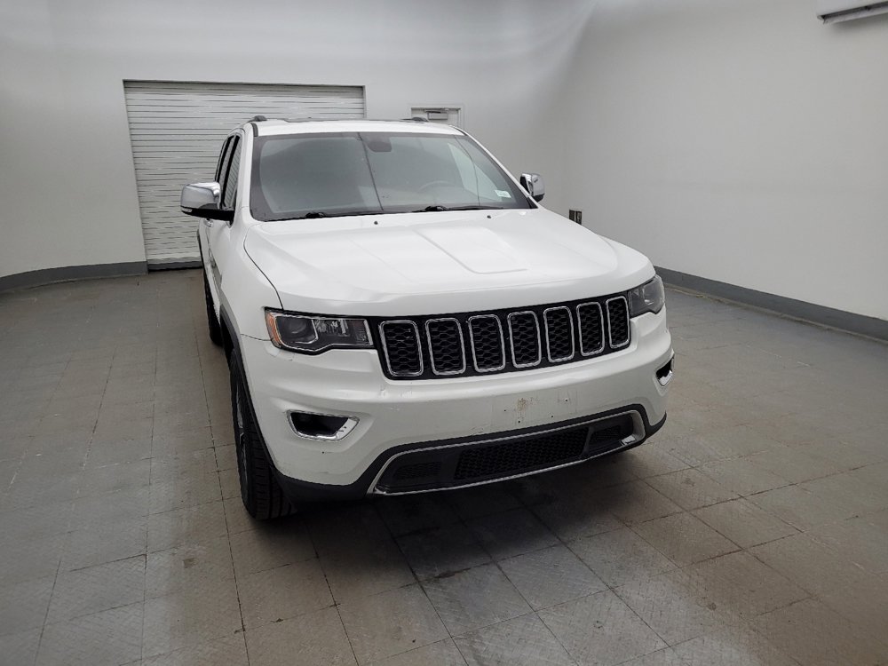 Used 2017 Jeep Grand Cherokee Limited image 14