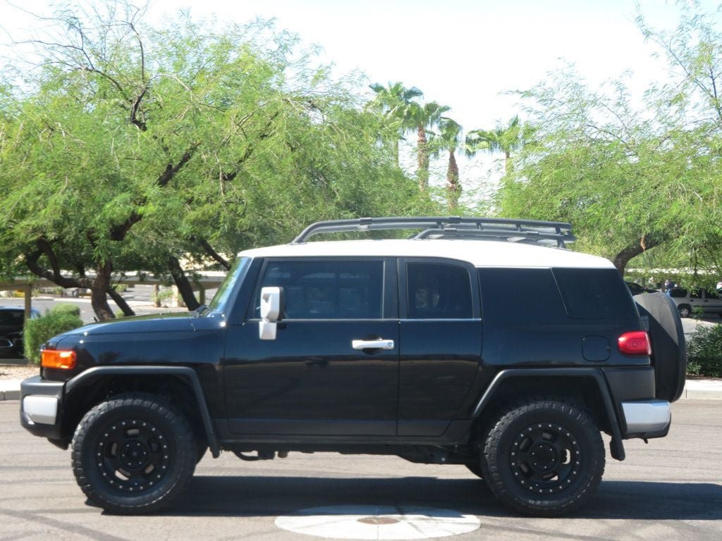 Used 2008 Toyota FJ Cruiser 4WD w/ Convenience Pkg image 2