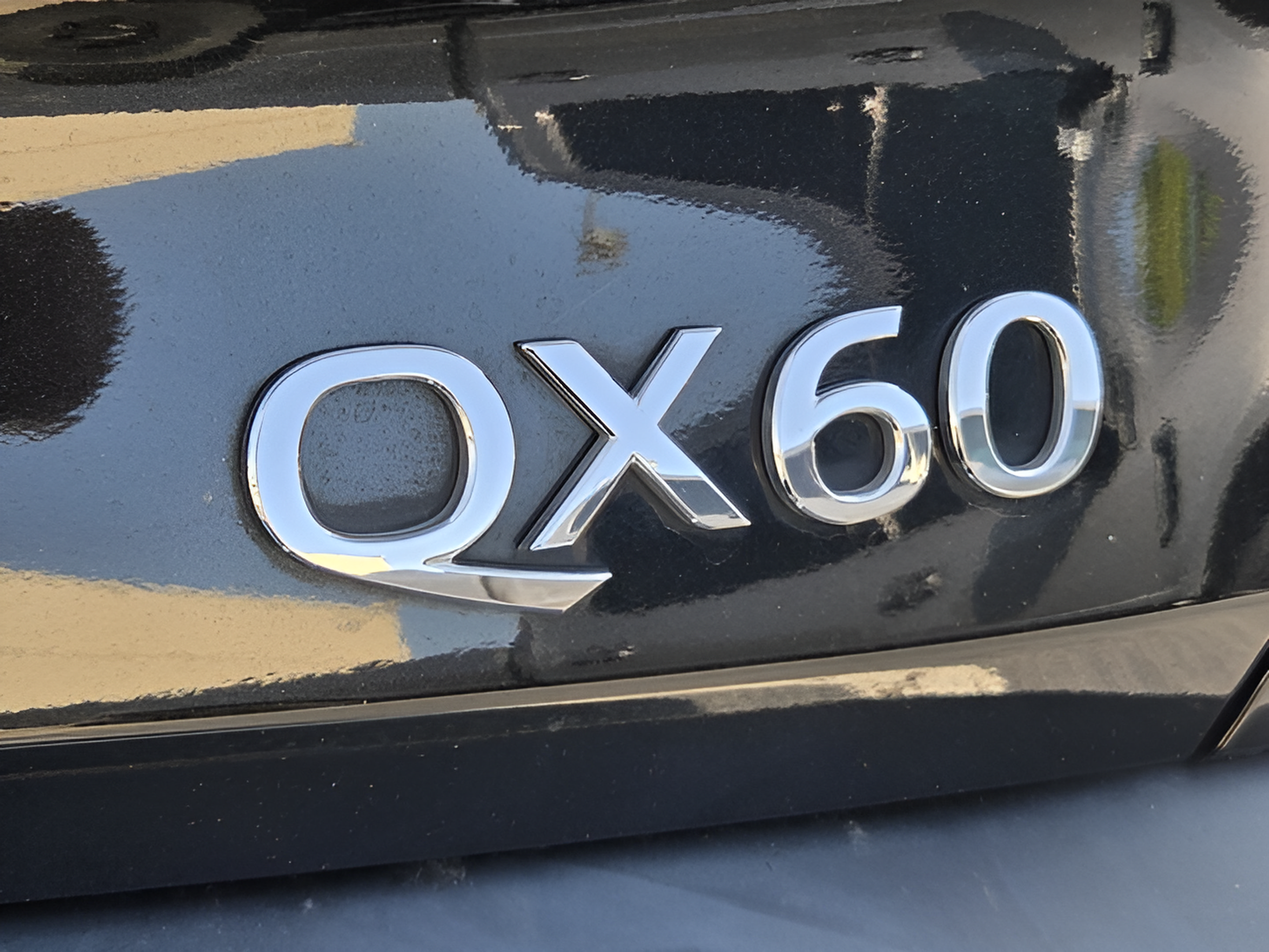 Used 2024 INFINITI QX60 Luxe w/ Performance Audio Package FWD image 33