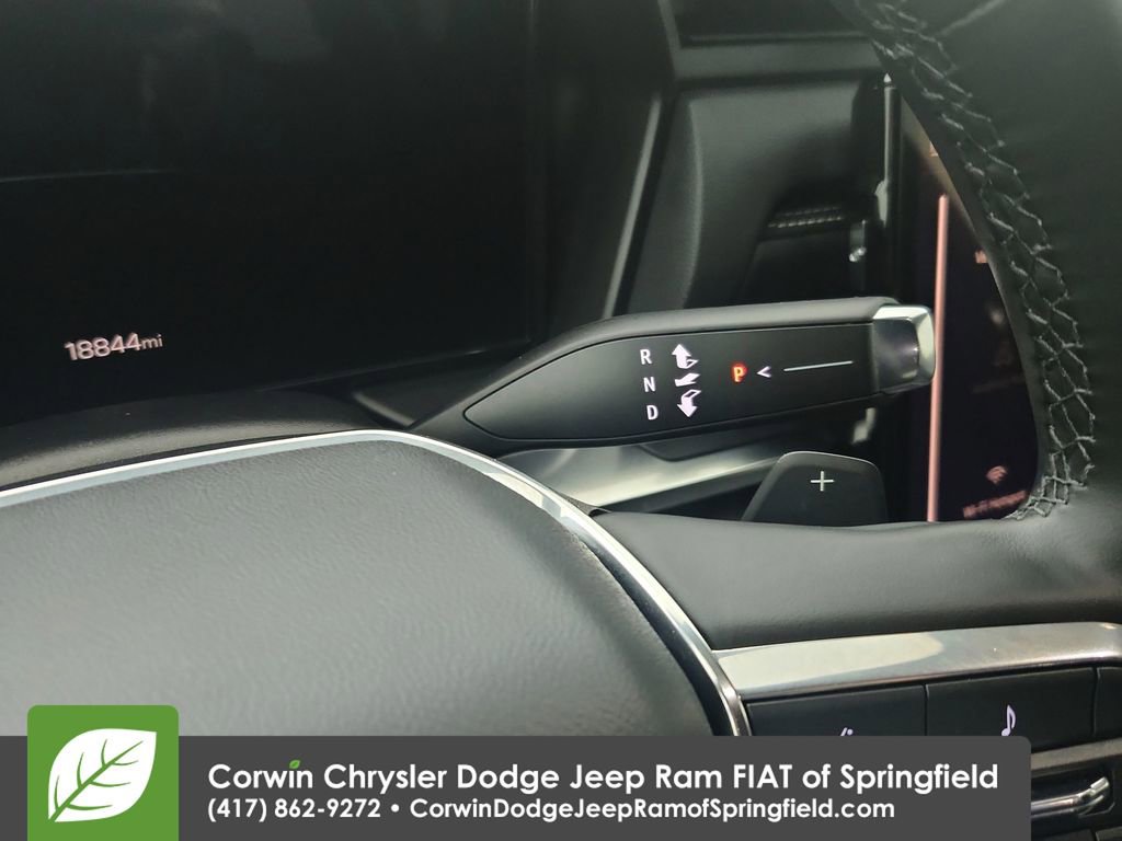 Used 2026 GMC Terrain Elevation FWD image 29