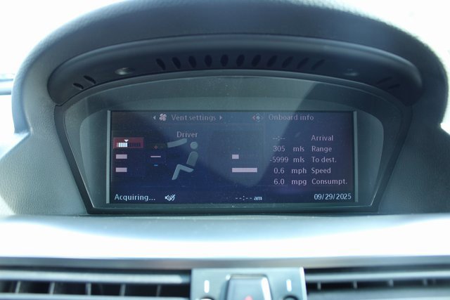 Used 2007 BMW 650i Convertible image 22