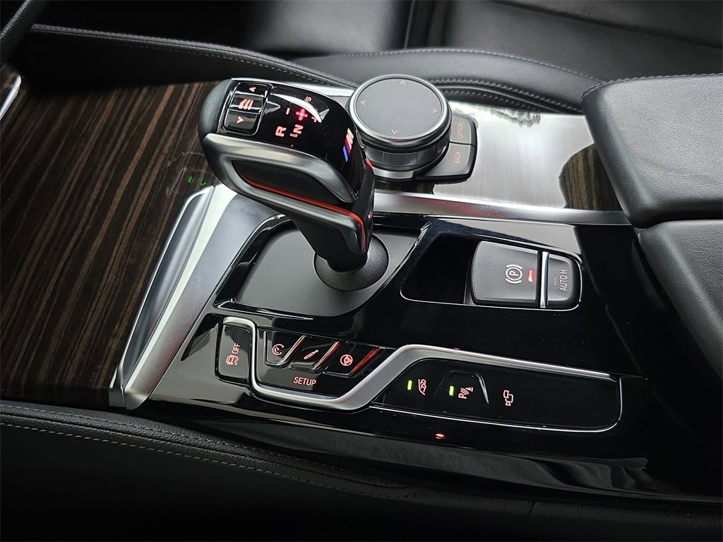 Used 2018 BMW M5 Base w/ Executive Package image 25